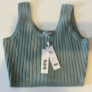525 Born in Bklyn Xs green sweater tank